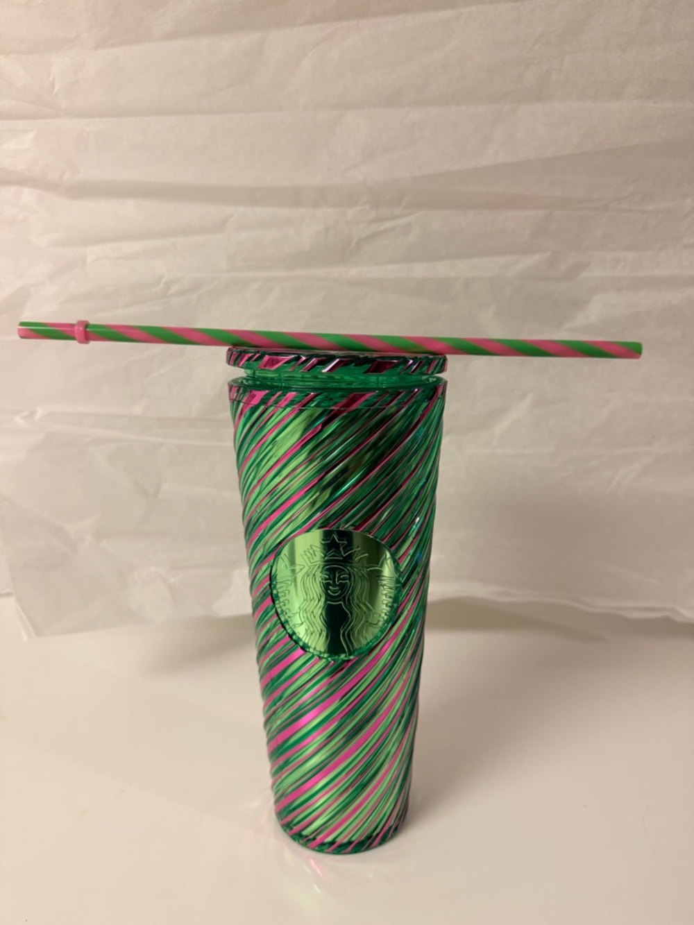 Starbucks Wicked Metallic Green and Pink Swirl Reusable Tumbler with Straw - Picture 4 of 4